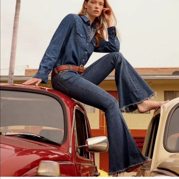 Free People Denim - Free People Super Flare Boho Chic Raw Hem Jeans 30